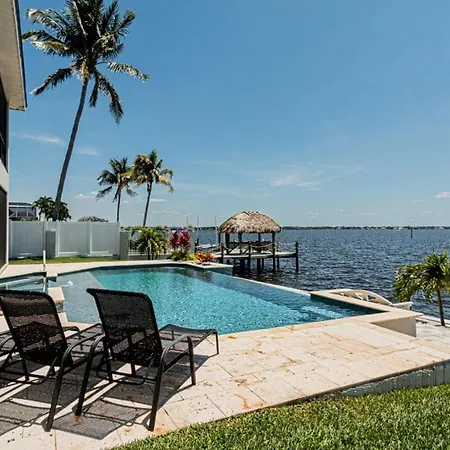 Breathtaking 6Bd Riverfront Mansion W Pool